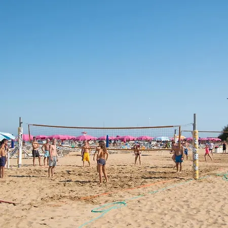 Village Pino Mare Campingplatz 4*